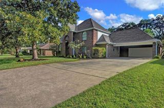 611 N Hickory Street, Tomball, TX 77375