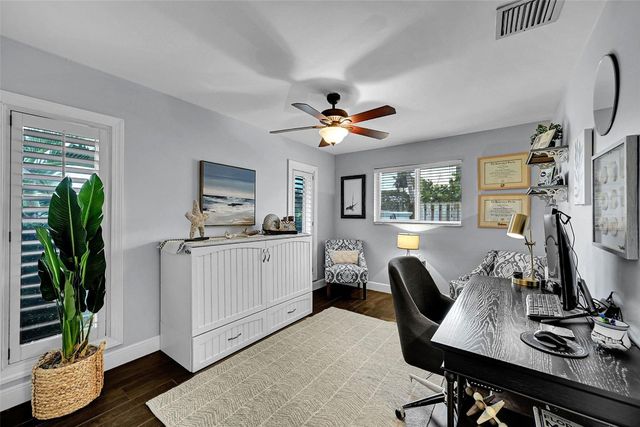 4221 NE 26th Avenue, Lighthouse Point, FL 33064