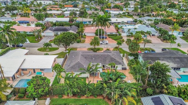 4221 NE 26th Avenue, Lighthouse Point, FL 33064