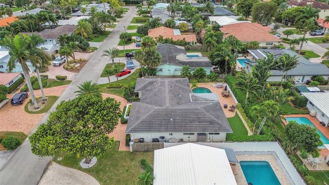 4221 NE 26th Avenue, Lighthouse Point, FL 33064
