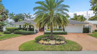 4221 NE 26th Avenue, Lighthouse Point, FL 33064