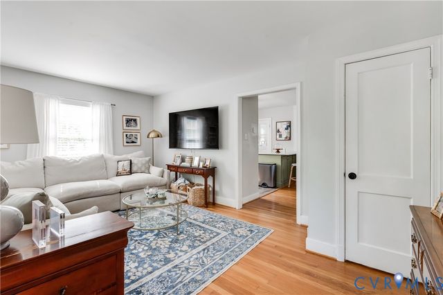 6419 Stuart Ave, Richmond, VA 23226