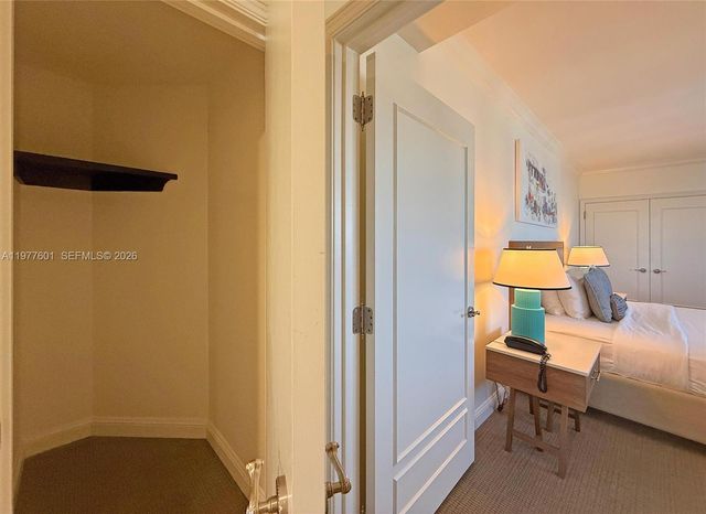 601 N Fort Lauderdale Beach Blvd 712, Fort Lauderdale, FL 33304