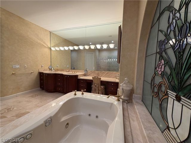 8604 Titleist Circle, Las Vegas, NV 89117