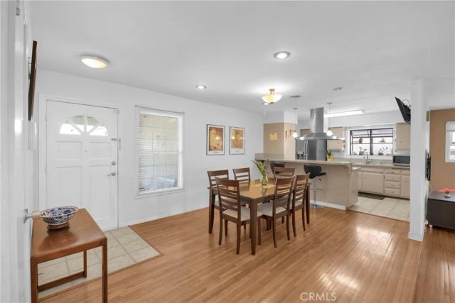 9692 Salisbury, Cypress, CA 90630