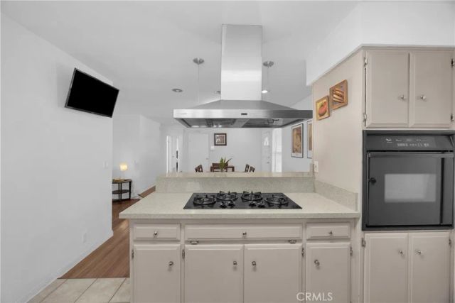 9692 Salisbury, Cypress, CA 90630
