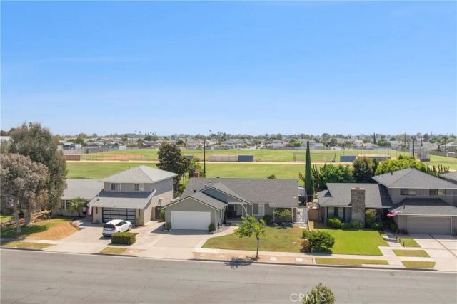 9692 Salisbury, Cypress, CA 90630