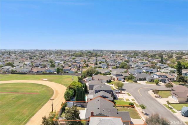 9692 Salisbury, Cypress, CA 90630