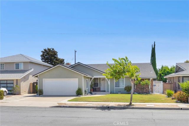 9692 Salisbury, Cypress, CA 90630