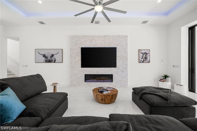 3512 Surfside BLVD, Cape Coral, FL 33914