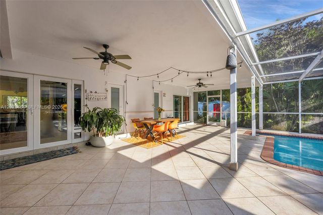 6970 SW 124th St, Pinecrest, FL 33156