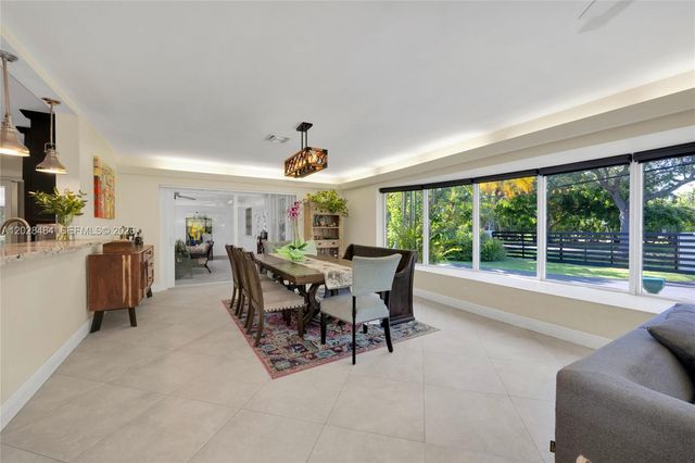 6970 SW 124th St, Pinecrest, FL 33156