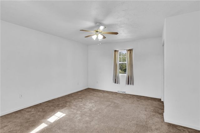 624 DIANTHUS STREET, North Huntingdon, PA 15642