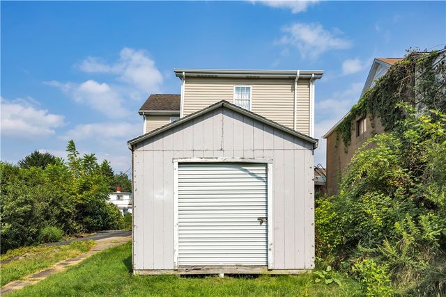 624 DIANTHUS STREET, North Huntingdon, PA 15642