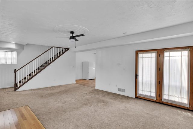 624 DIANTHUS STREET, North Huntingdon, PA 15642