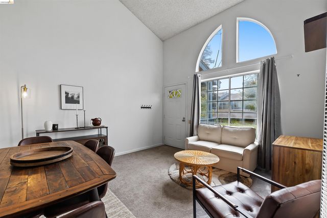 119 Glenwood, Hercules, CA 94547