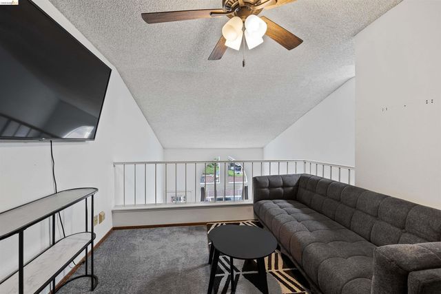 119 Glenwood, Hercules, CA 94547