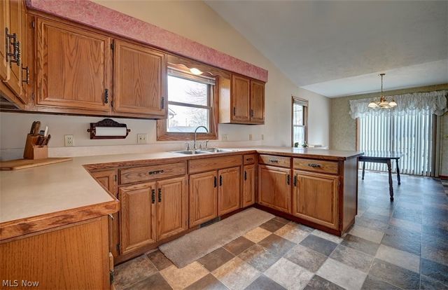 489 Oak Avenue, Strasburg, OH 44680