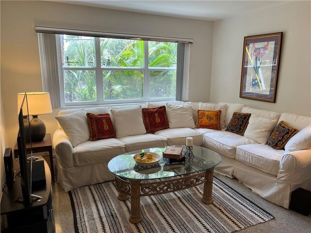 700 Bayshore Drive 21, Fort Lauderdale, FL 33304