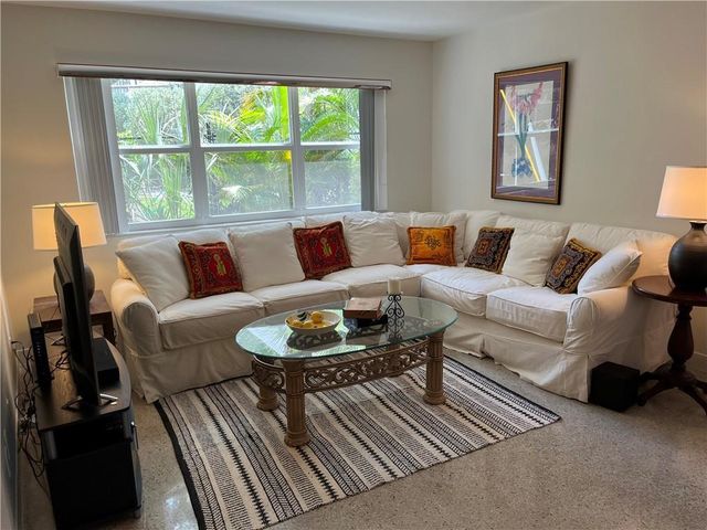 700 Bayshore Drive 21, Fort Lauderdale, FL 33304
