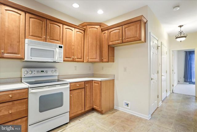 624 TRAFALGAR DR, Hagerstown, MD 21742