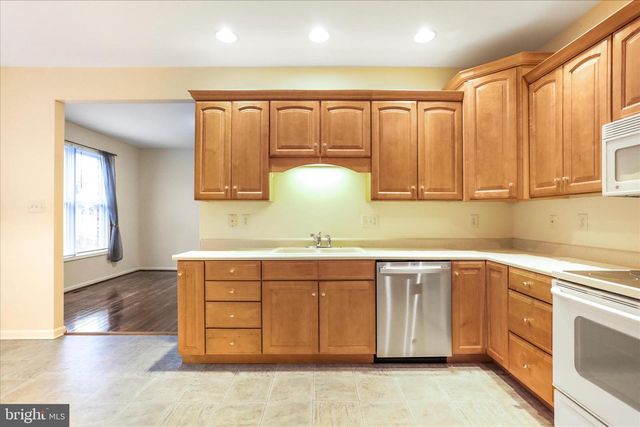 624 TRAFALGAR DR, Hagerstown, MD 21742