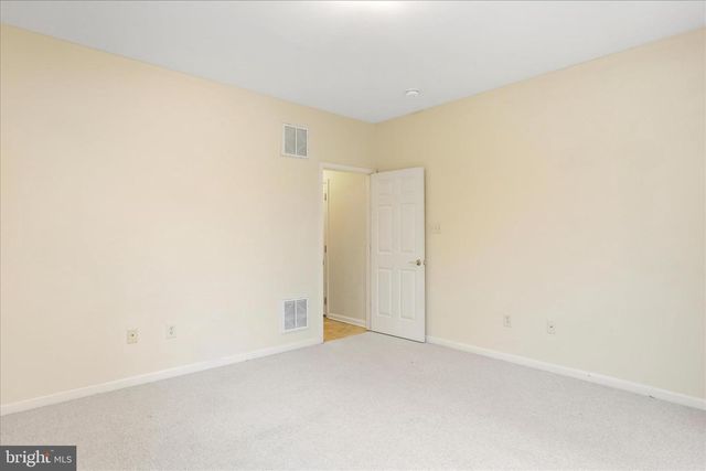 624 TRAFALGAR DR, Hagerstown, MD 21742