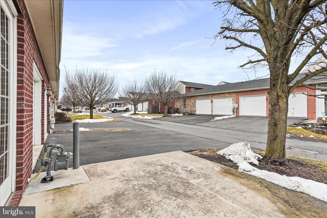 624 TRAFALGAR DR, Hagerstown, MD 21742