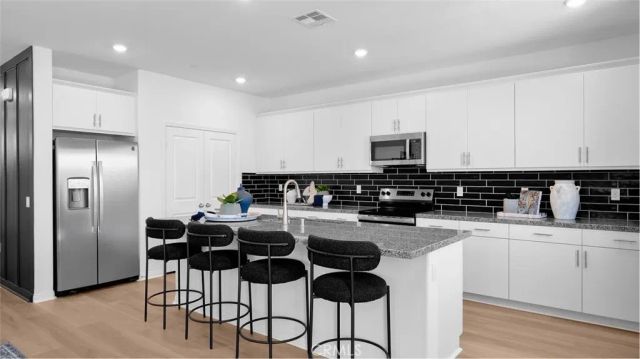 24882 Lynx Avenue, Moreno Valley, CA 92551