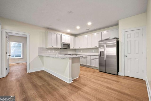2029 Fletcher Drive, Ball Ground, GA 30107