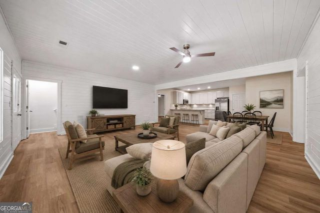 2029 Fletcher Drive, Ball Ground, GA 30107
