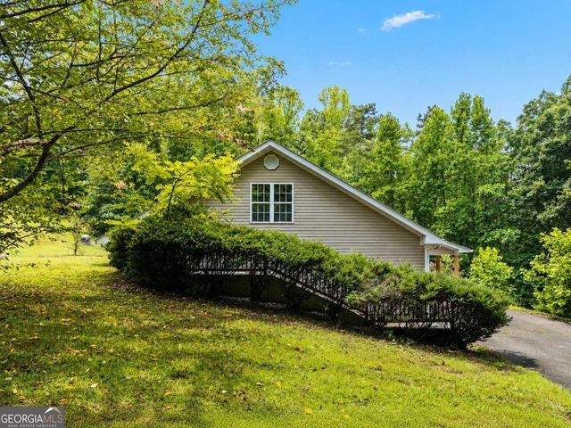 2029 Fletcher Drive, Ball Ground, GA 30107