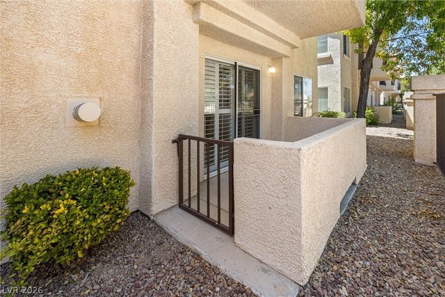 4910 Black Bear Road 101, Las Vegas, NV 89149