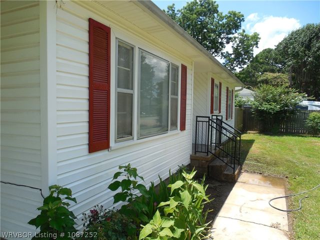 1712 Memphis Street, Fort Smith, AR 72901