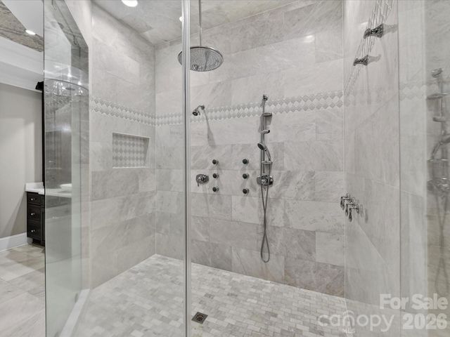 18624 Silent Falls Cove, Davidson, NC 28036