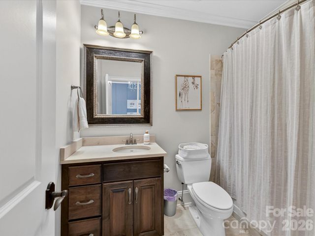 18624 Silent Falls Cove, Davidson, NC 28036