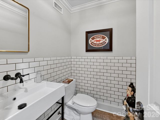 18624 Silent Falls Cove, Davidson, NC 28036