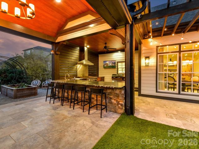 18624 Silent Falls Cove, Davidson, NC 28036