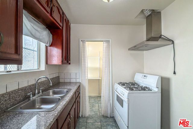 3331 City Terrace Drive, Los Angeles, CA 90063