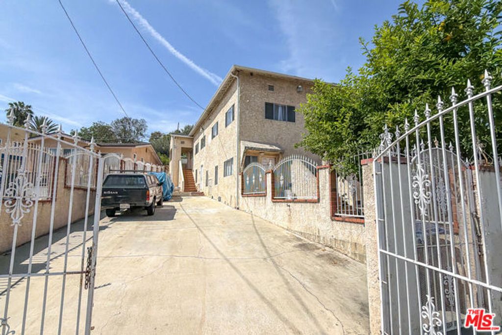 3331 City Terrace Drive, Los Angeles, CA 90063