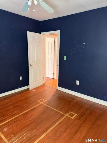 56 Craig Lane, Trumbull, CT 06611