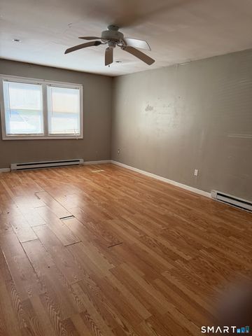 56 Craig Lane, Trumbull, CT 06611