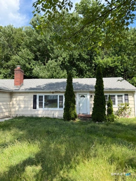 56 Craig Lane, Trumbull, CT 06611