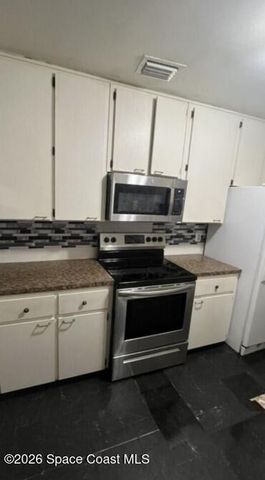 2964 Garden Terrace NE, Palm Bay, FL 32905
