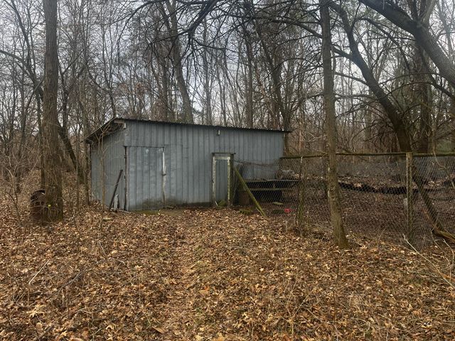 4195 E 200 S, Knox, IN 46534