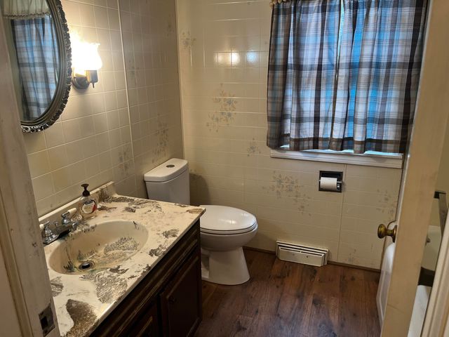 4195 E 200 S, Knox, IN 46534