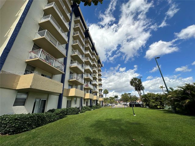 801 NW 47 Ave 815W, Miami, FL 33126