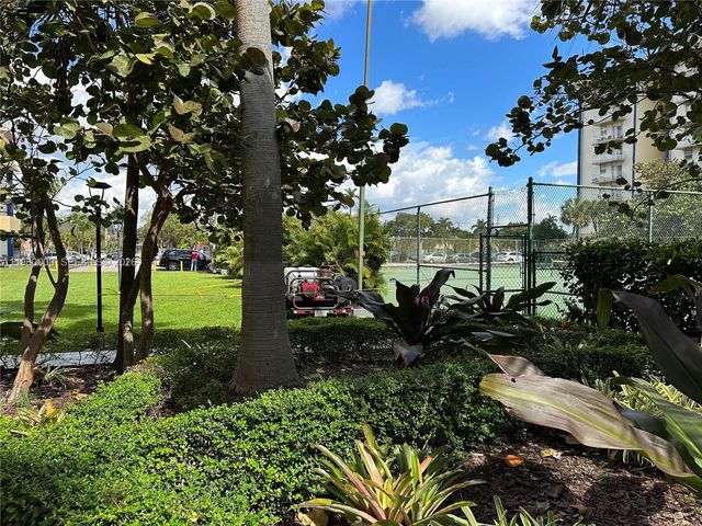 801 NW 47 Ave 815W, Miami, FL 33126