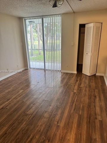 3361 NW 47th Terrace 134, Lauderdale Lakes, FL 33319