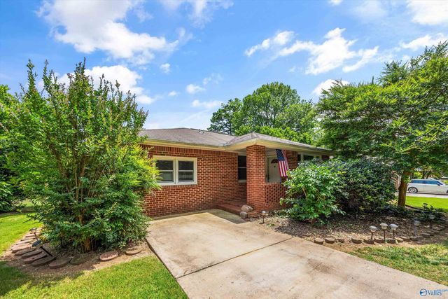 7302 Chadwell Road, Huntsville, AL 35802